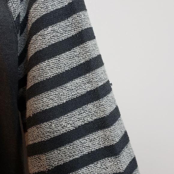 Vans Striped Long Sleeve Pullover M Hoodie - Picture 5 of 8